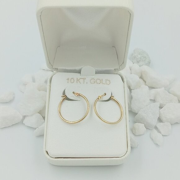 10K YG Huggies - Picture 11 of 11